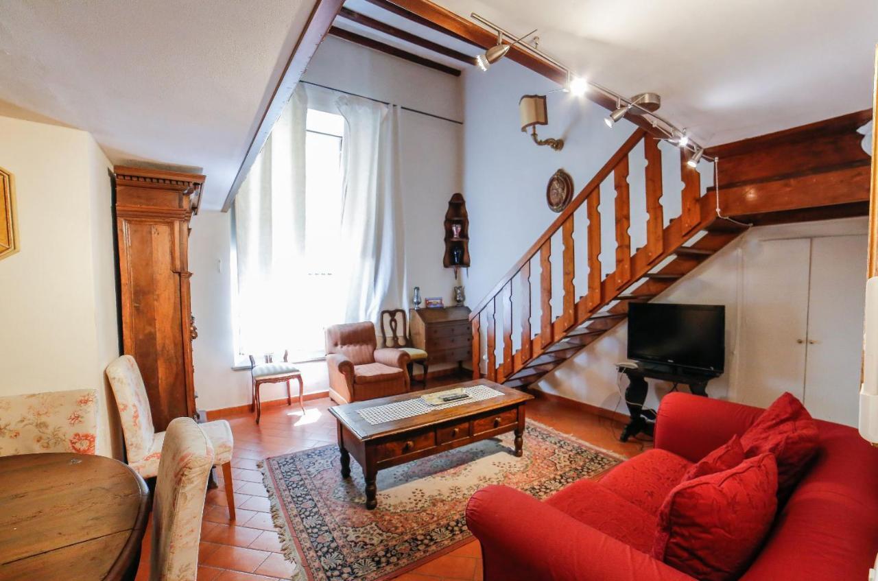 Traditional Apt Close To The Duomo - Private Yard! Florencia Exterior foto