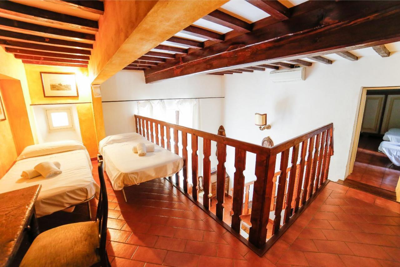 Traditional Apt Close To The Duomo - Private Yard! Florencia Exterior foto