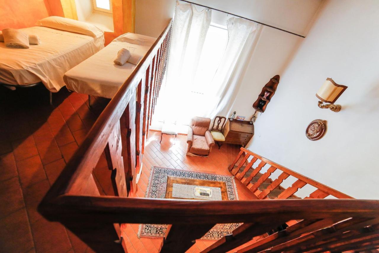 Traditional Apt Close To The Duomo - Private Yard! Florencia Exterior foto